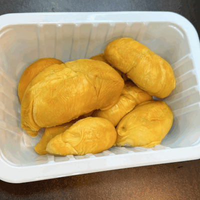 🔥Freshly Frozen Black Thorn (800g Box – All Meat)